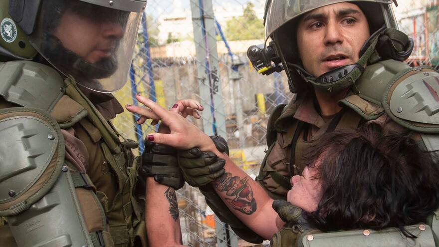 Rigoberta Menchú pide a Piñera que frene violaciones de DDHH