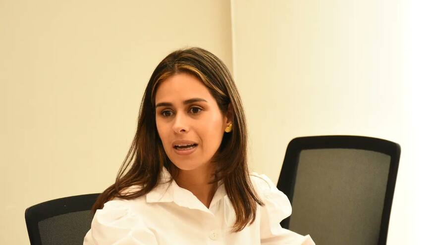 Corte abre investigación contra la representante Angela Vergara