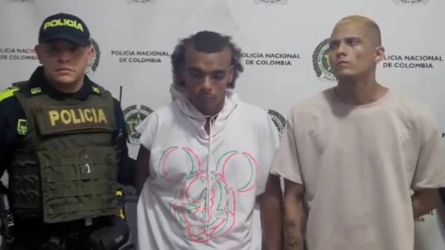 Capturan a dos hombres que realizaban robos con una pistola de juguete en Barranquilla
