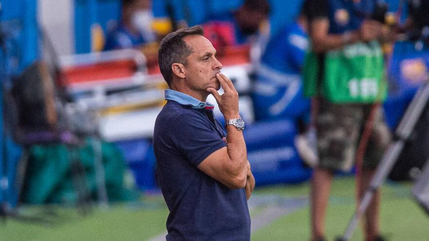 Sergi Barjuan es el nuevo entrenador interino del Barcelona