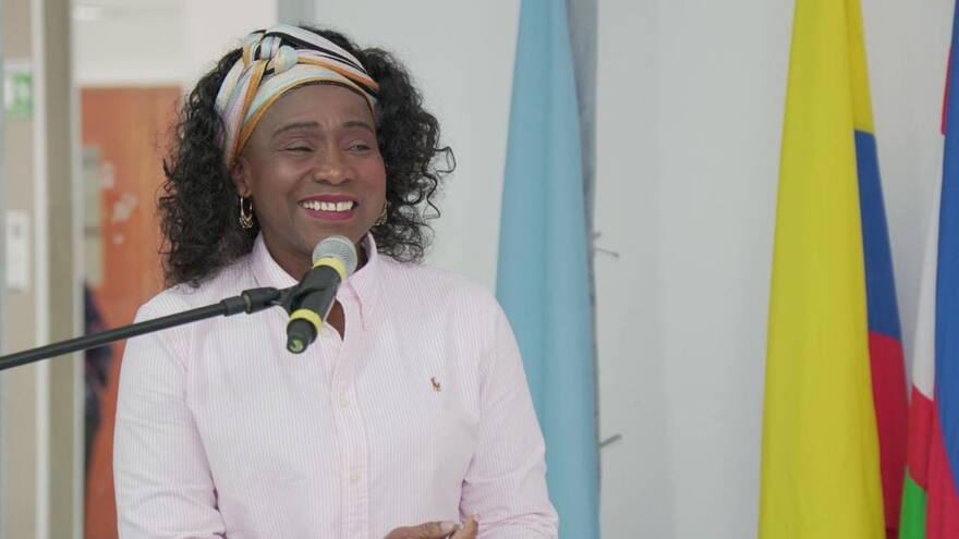 Exministra del Deporte María Isabel Urrutia será acusada por la Fiscalía por múltiples 'conductas delictivas'