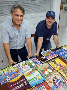 La fiebre del mundial se pega en su célebre álbum