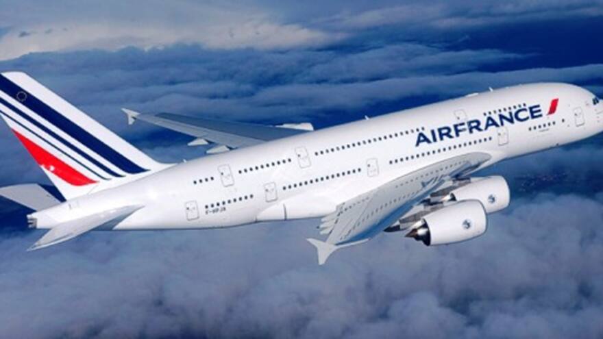 SIC condena judicialmente a aerolínea Air France por publicidad engañosa