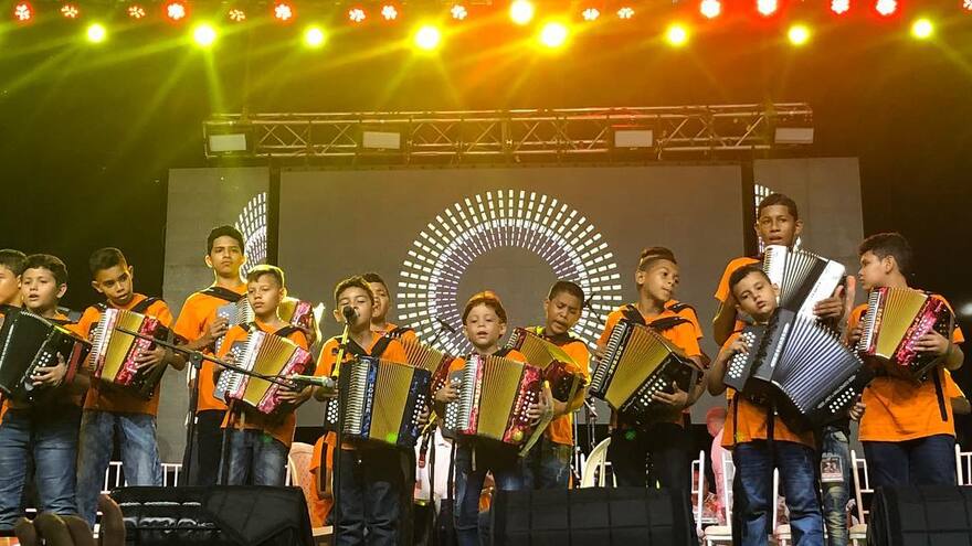 La romanza vallenata, el aire que hace diferente al Festival Cuna de Acordeones