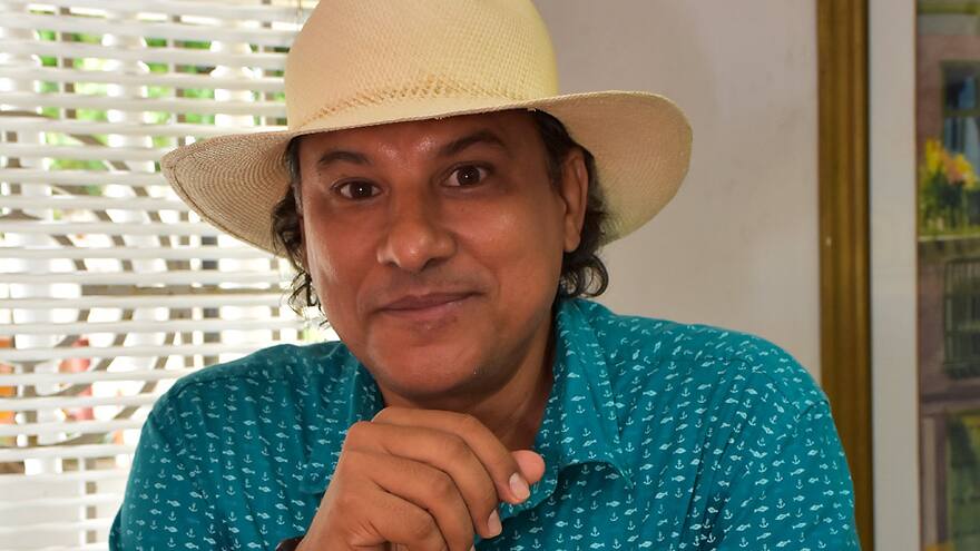 David Lara presenta su libro de crónicas