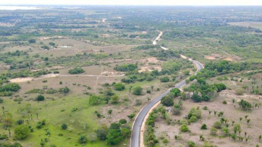 Vía San Marcos-El Llano mejorará conectividad de zonas rurales en Sucre