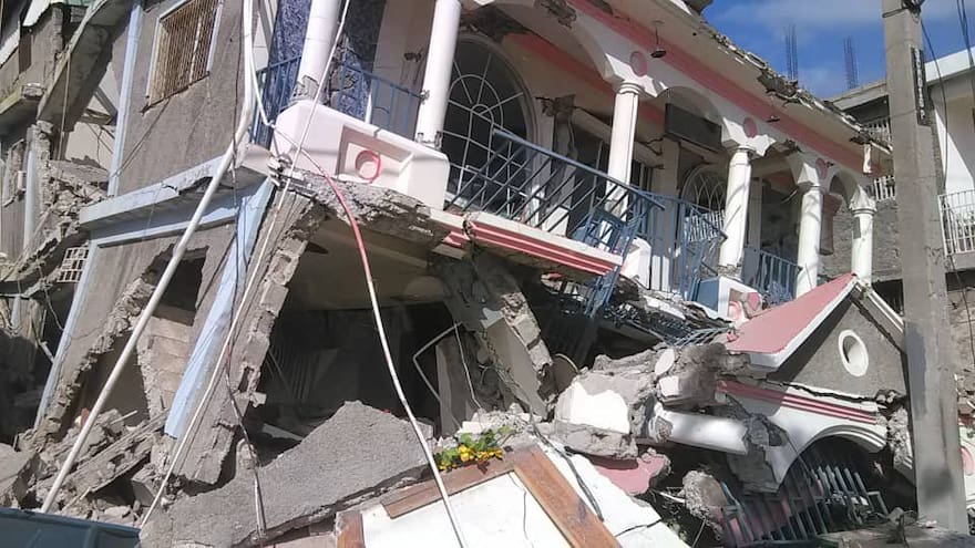 Primer ministro de Haití califica de 'dramática' la situación por terremoto