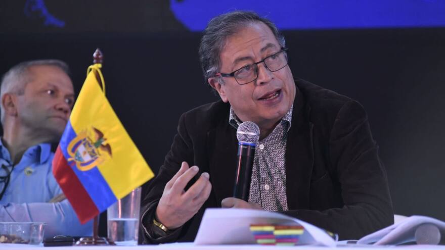 Petro pidió la organización de asambleas estudiantiles para plantear reforma a la Ley 30 de educación superior