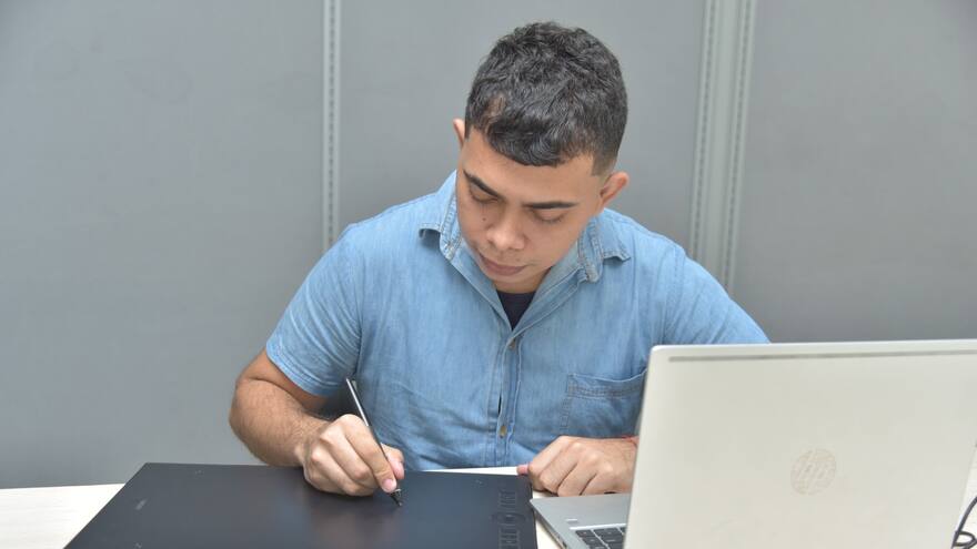 Cerca de 32 mil aprendices reciben formación virtual en el Sena