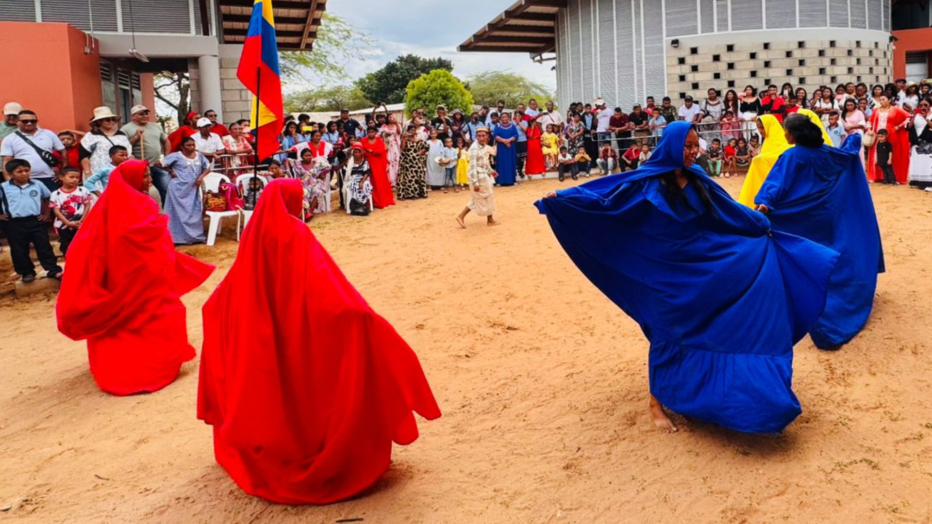 Entregan Unidad Comunitaria de Atención que beneficia a 161 familias wayuu en Manaure