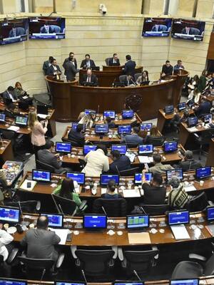 Pueblo en las calles, Congreso al banquillo