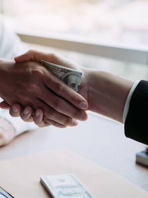 Un sistema de frenos para la corrupción  | Columna de Claudia Helena Serje