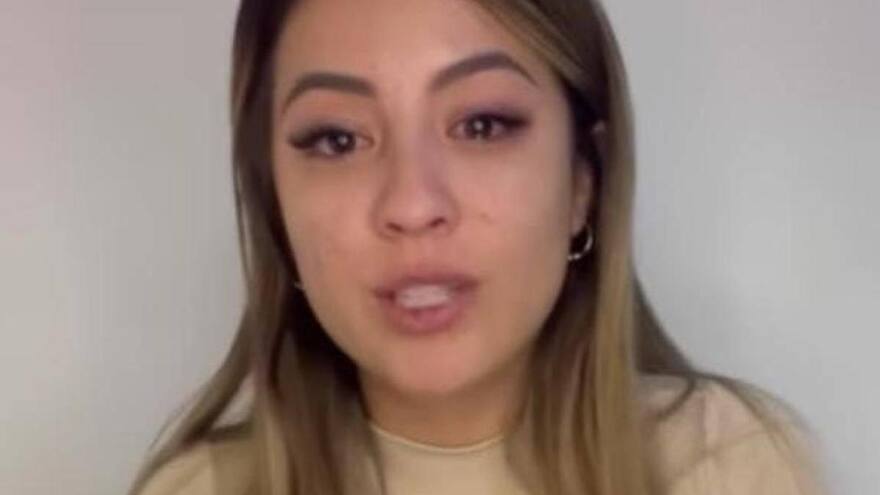 El tarotista Johan Bello fue denunciado en redes por golpear a su novia