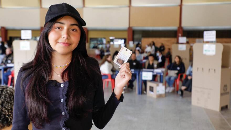 Royal Films, Qbano y otras empresas ofrecerán beneficios a jóvenes que participen en las elecciones de los Consejos de Juventud