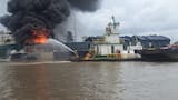 Emergencia en Cartagena: explosión e incendio en una barcaza dejan varios heridos en Pasacaballos