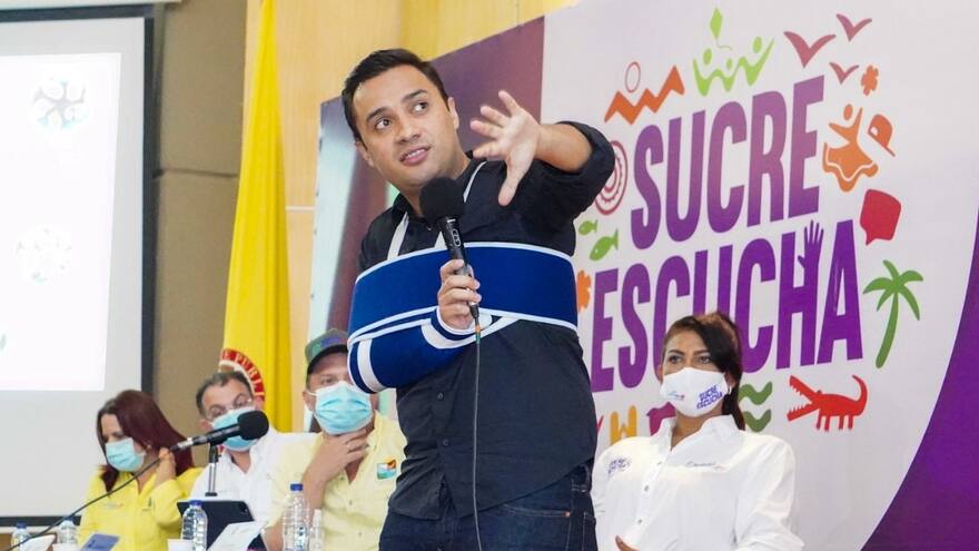 En Sucre se firma un pacto por la juventud