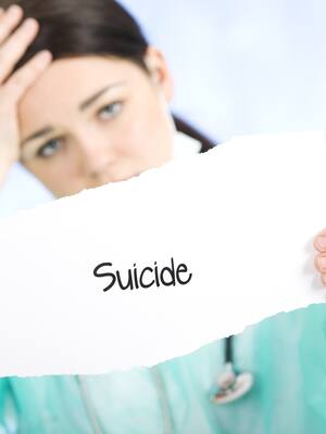 El suicidio médico | Columna de Álvaro Villanueva