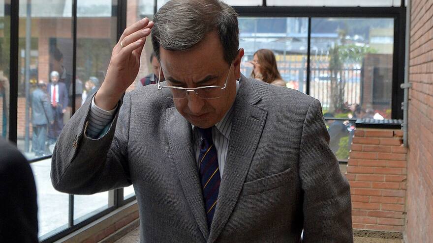 Envían a la cárcel a expresidente de Corficolombiana, José Melo Acosta