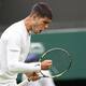 Carlos Alcaraz elude la derrota en un exigente debut de Wimbledon frente a Jan-Lennard Struff