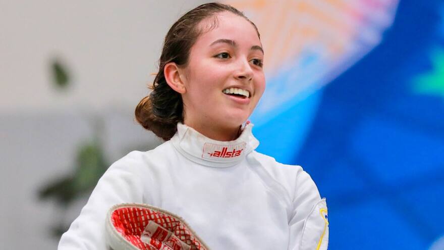Carmen Andrea Correa consiguió el oro en esgrima modalidad Espada