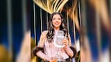 Bulgaria recibe como una heroína nacional a Dara, la inesperada ganadora de Eurovisión