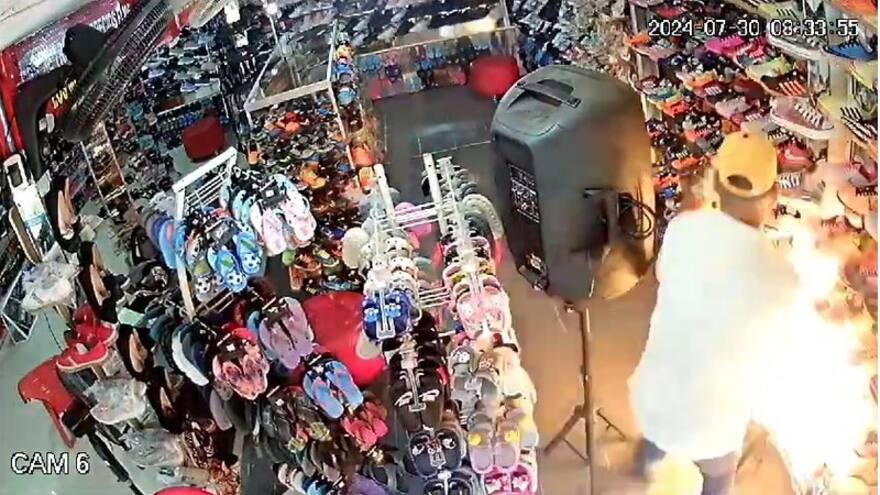 Dueña de zapatería incendiada en Aguachica teme por su vida