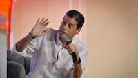 “Ustedes representan la violencia, las balas, el miedo, el terror”: Mauricio Gómez responde a María José Pizarro