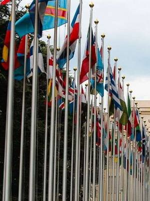 Organizaciones inútiles | La columna de Álvaro De La Espriella Arango