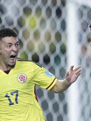 Primer objetivo cumplido | Columna de Javier Castell López