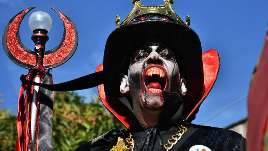 El Carnaval pierde a su vampiro más querido