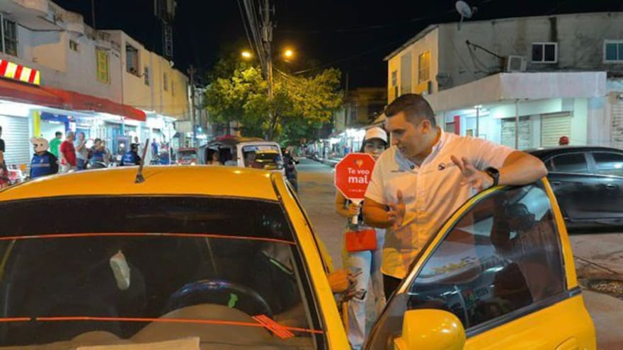 Tránsito de Soledad realiza operativos pedagógicos contra el mal parqueo