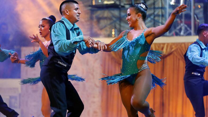 Más de 2.000 bailarines dan inicio a la Feria de Cali