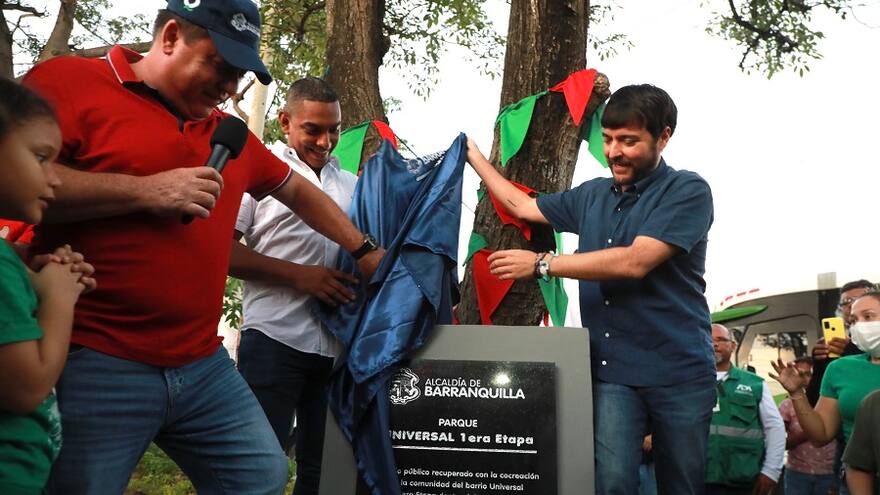 Comunidad recibe primera etapa del parque Universal