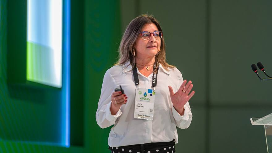 Presidente de la ANH saldría del cargo tras presentar informe de reservas