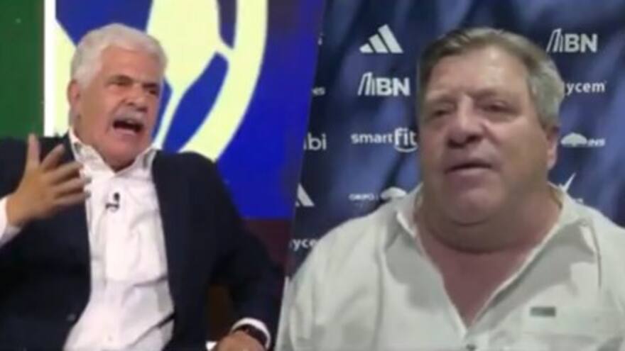 Candente debate entre ‘Tuca’ Ferreti y ‘Piojo’ Herrera por errores de Kevin Mier y Rodrigo Parra