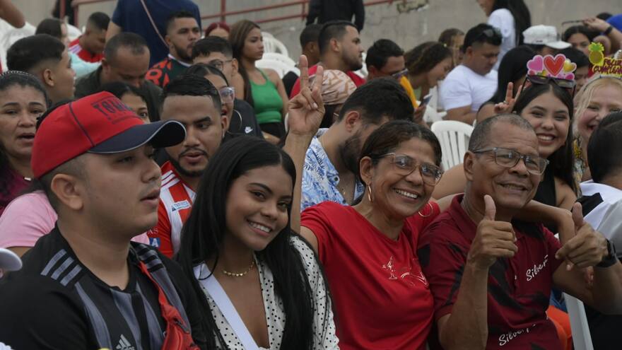 A ritmo de champeta se prende el concierto en el Velódromo