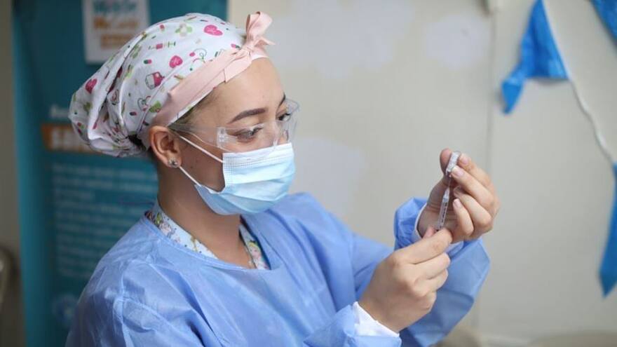 Instan a municipios de Sucre a intensificar medidas ante variante de covid-19