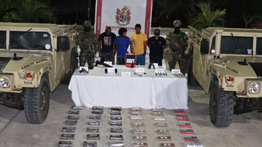 Capturados tres sujetos con material militar y cocaína en Manaure, La Guajira