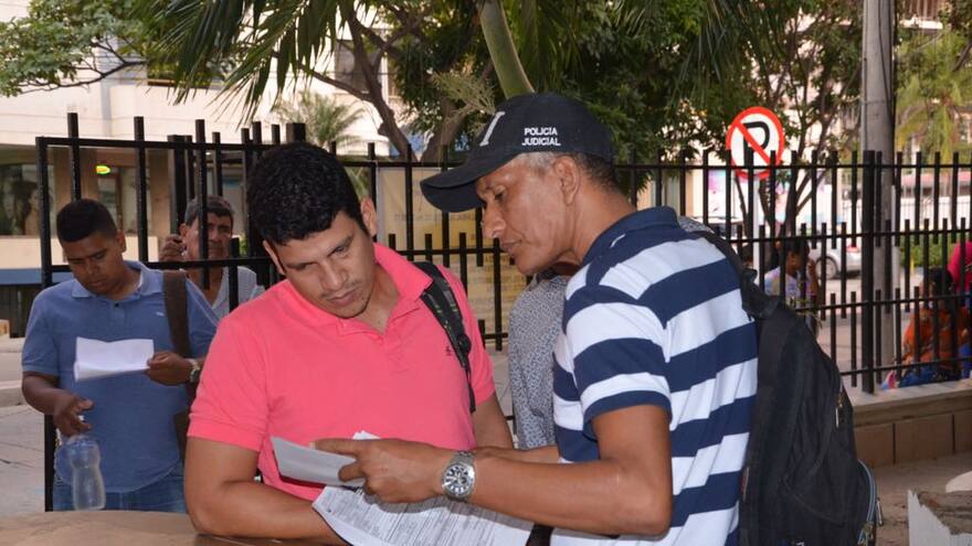 Bombero que atacó a su mujer a puñal fue enviado a la cárcel