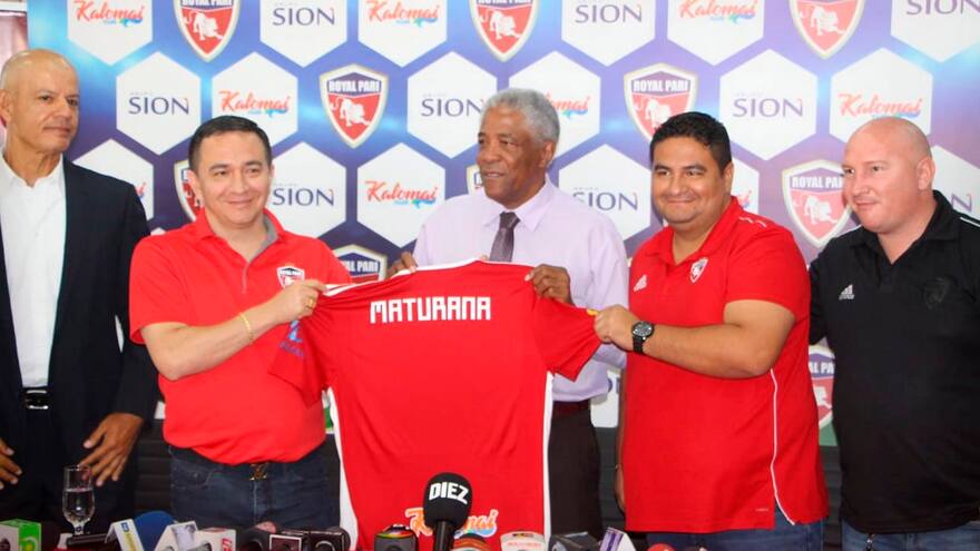‘Pacho’ Maturana nuevo DT del boliviano Royal Pari