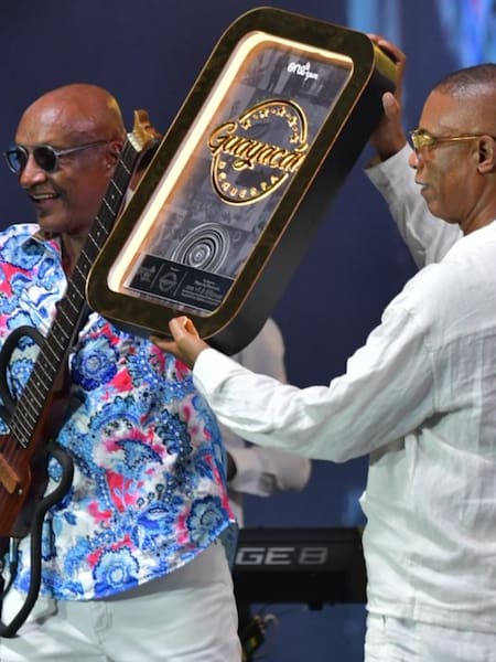 Guayacán hace historia en el Festival Vallenato al estrenar álbum y recibir Disco de Diamante