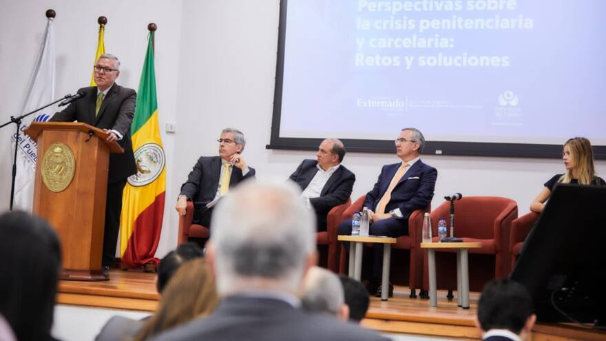 Minjusticia reitera que pedirá a Minhacienda $1.2 billones para más jueces