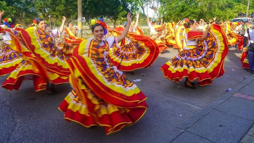 Premiaron a las mejores comparsas de la Parada Folclórica de la Feria de la Ganadería