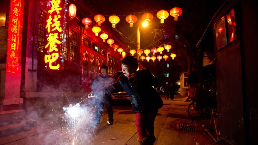 China prohíbe los tradicionales petardos para Año Nuevo