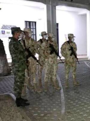 #EjercitoyPolicíaSon