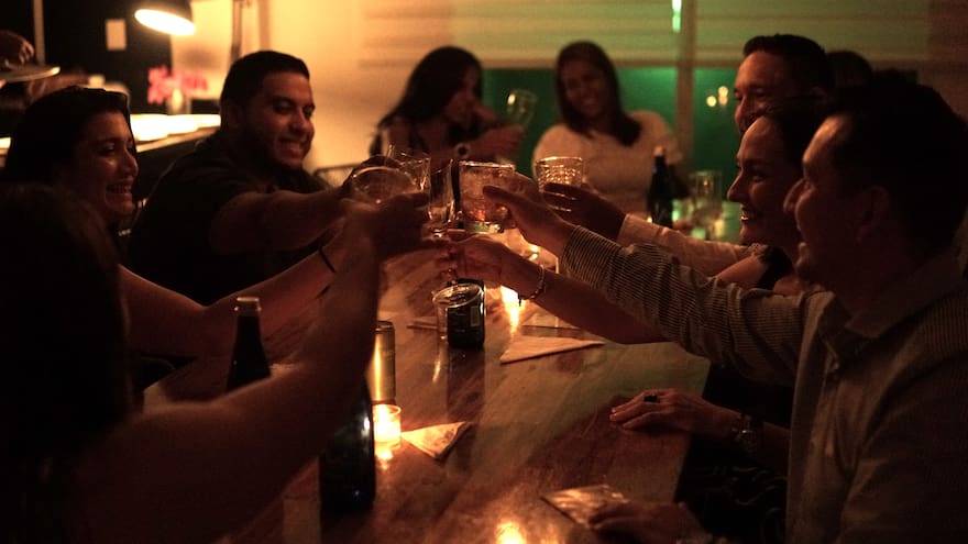 Desconocidos: una cena clandestina degustada a seis tiempos