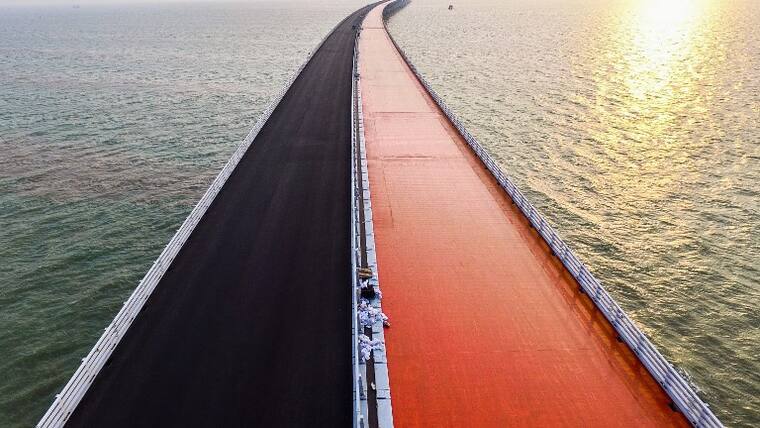 CHINA-HONG KONG-ZHUHAI-MACAO BRIDGE-CONSTRUCTION (CN)