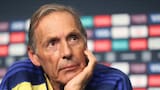 La familia de Miguel Ángel Russo empieza esparcir sus cenizas en varios estadios de Argentina
