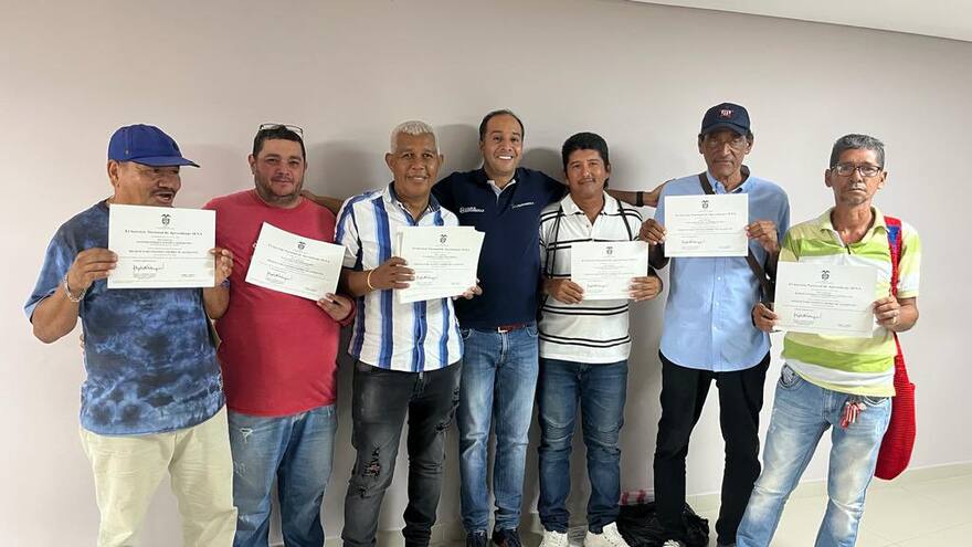 Distrito fortalece habilidades comerciales de vendedores de B/quilla