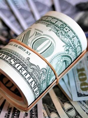 Nueva trepada del dólar | Columna de Kelina Puche